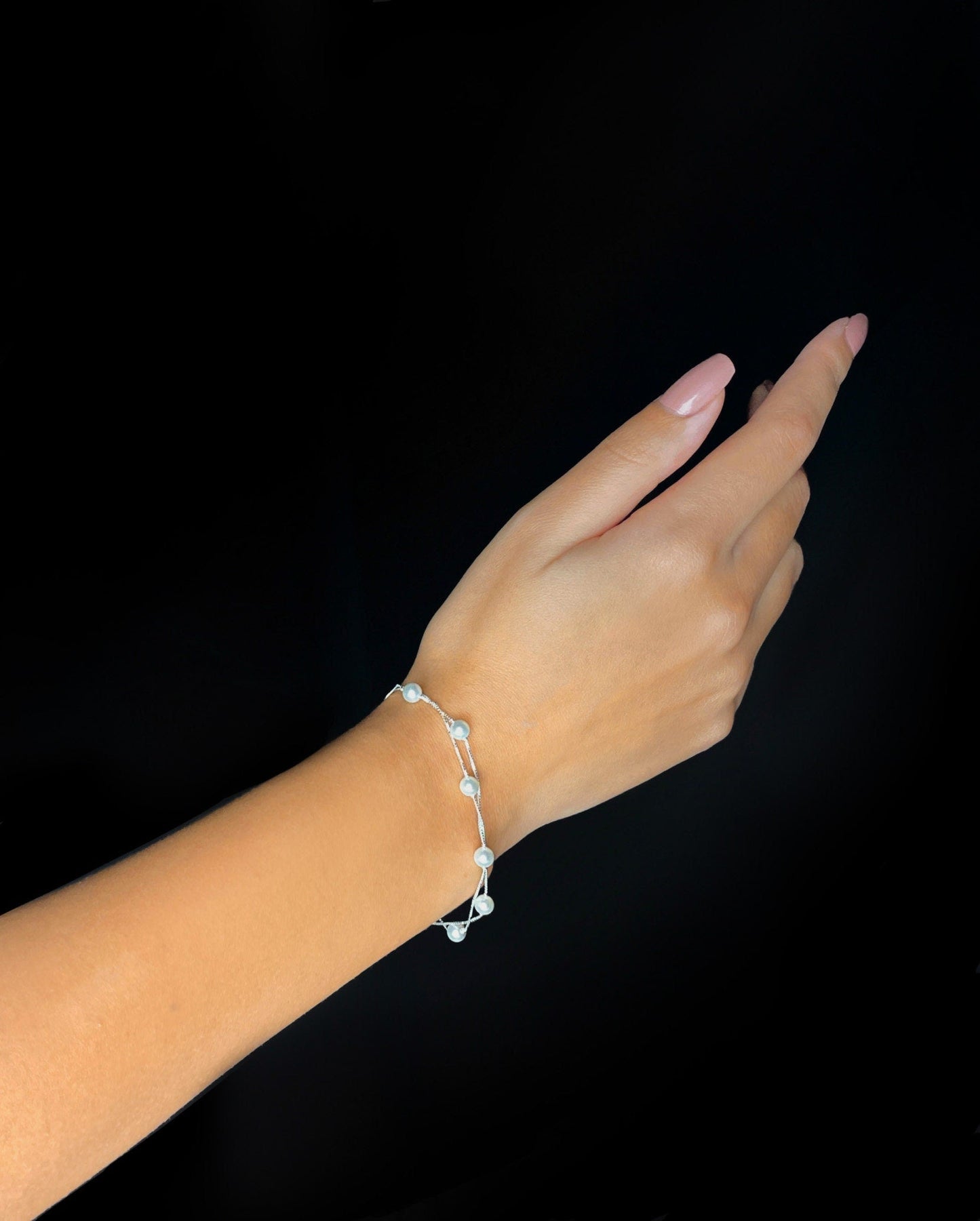 Sterling Silver Beautiful Pearl Minimalist Charm Layer Bracelet - Adjustable Length - Simple and Elegant Jewellery B58