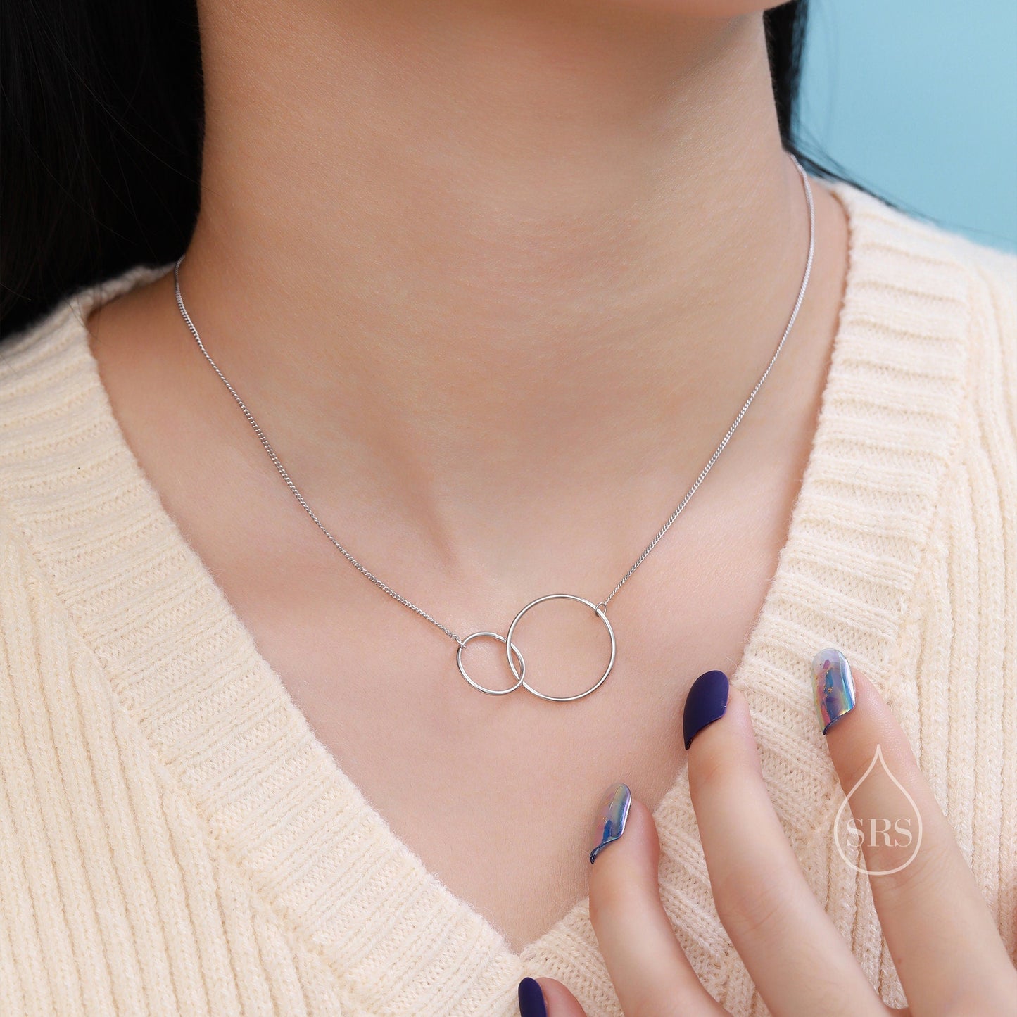 Sterling Silver Linked Interlinking Circle Pendant Necklace, Adjustable Length, Infinity Double Circle Necklace, Sisters, Friendship